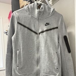 Nike boys youth size large zip up hoodie